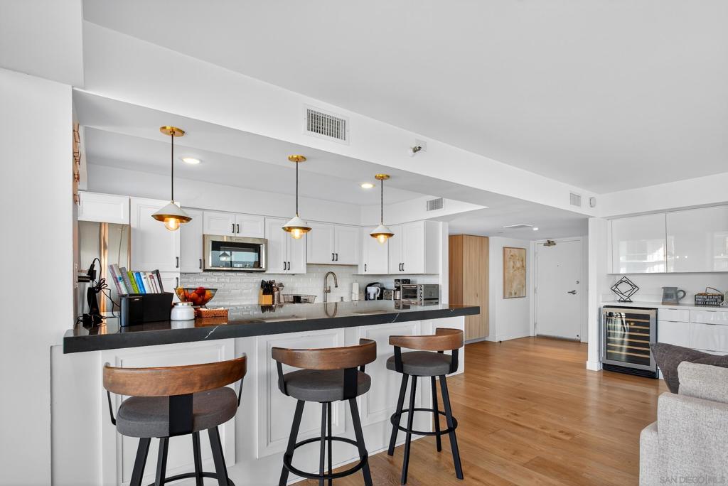 1810 Avenida Del Mundo 1503