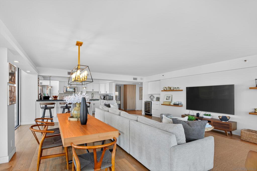 1810 Avenida Del Mundo 1503