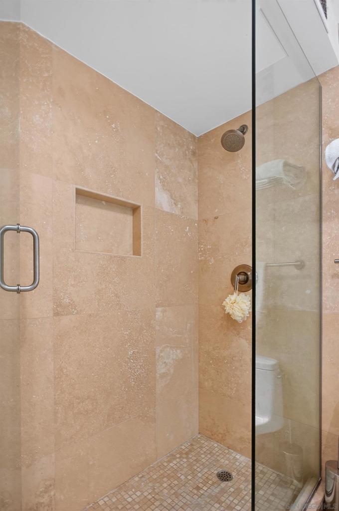 1810 Avenida Del Mundo 1503