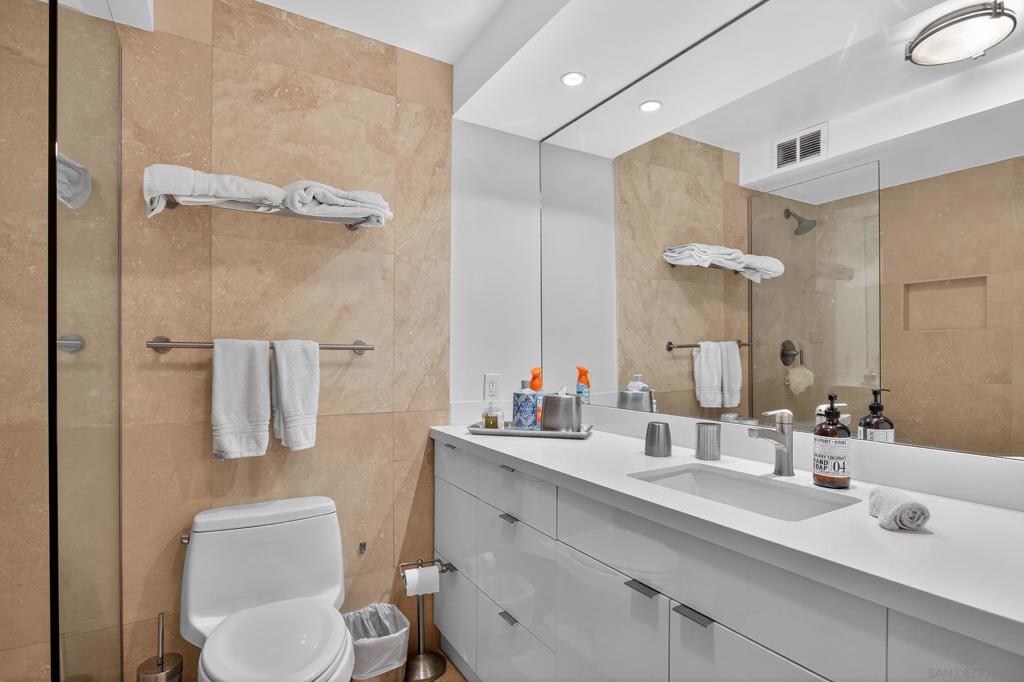 1810 Avenida Del Mundo 1503