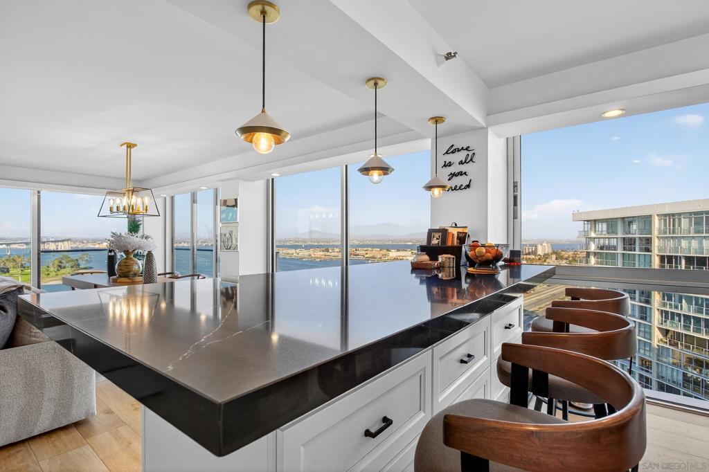 1810 Avenida Del Mundo 1503