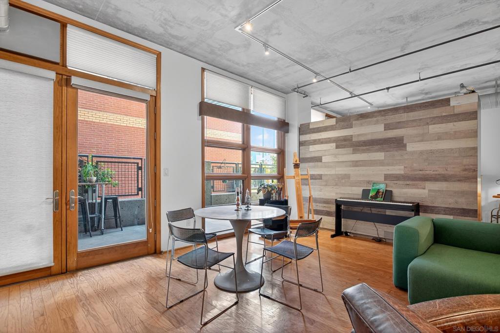 877 Island Ave 218