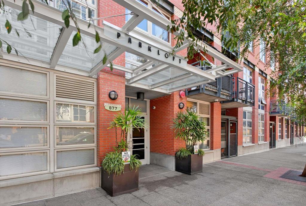 877 Island Ave 218