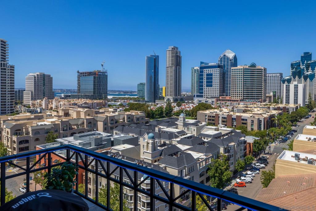 500 W Harbor Drive 1314