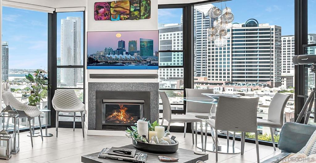 500 W Harbor Drive 1314