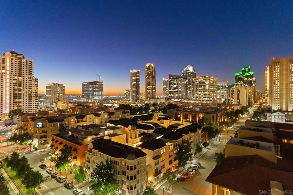 500 W Harbor Drive 1314