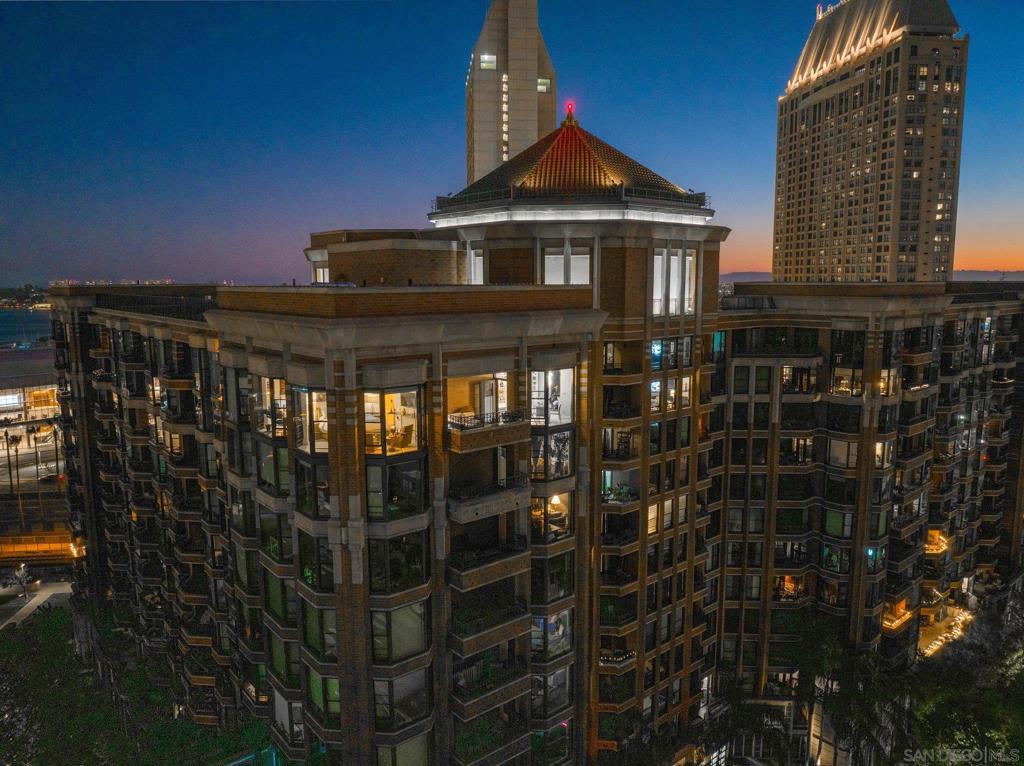 500 W Harbor Drive 1314