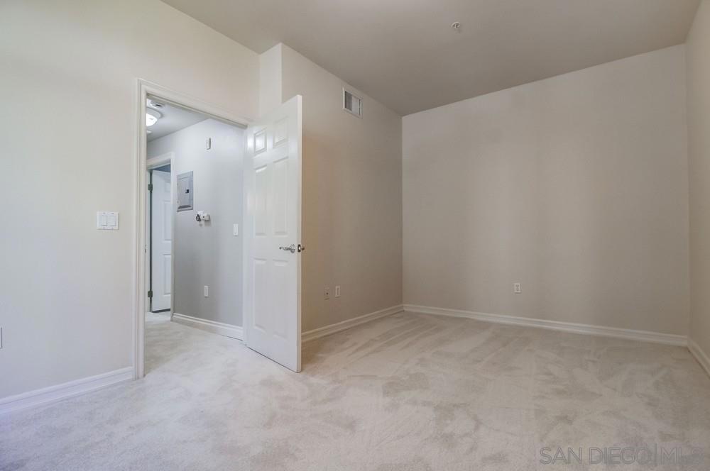 1400 Boradway 1201
