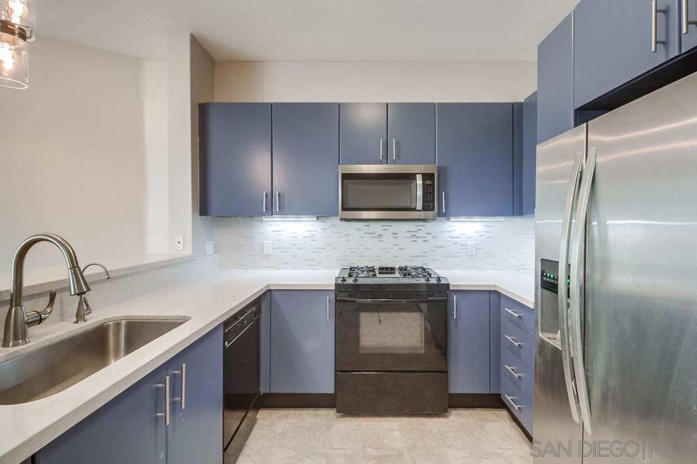 1400 Boradway 1201