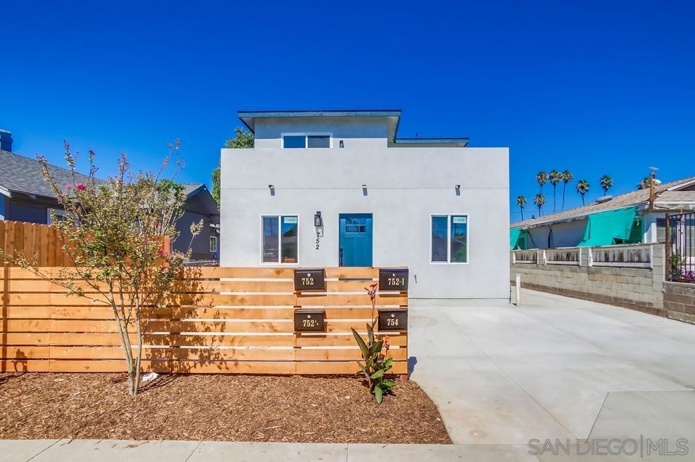 752 W 9th Avenue
