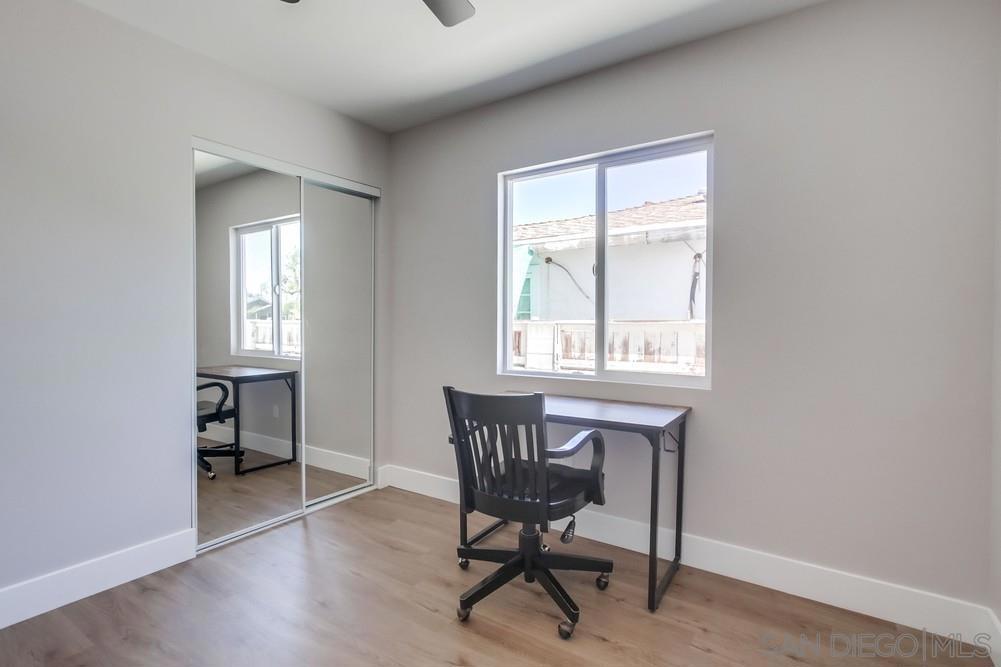 752 W 9th Avenue
