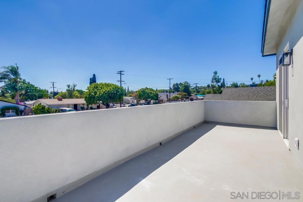 752 W 9th Avenue