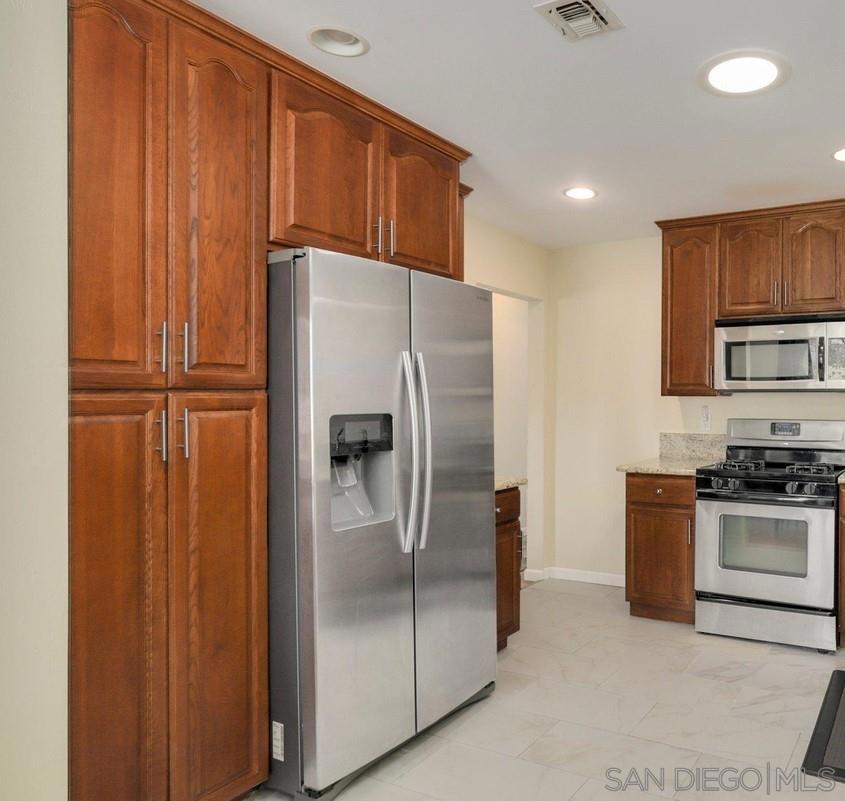 5442 San Onofre Ter