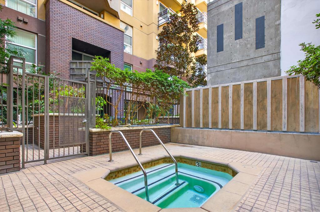 1225 Island Aveneue 407