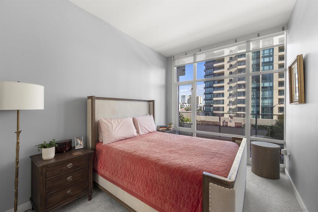 550 Front St 302