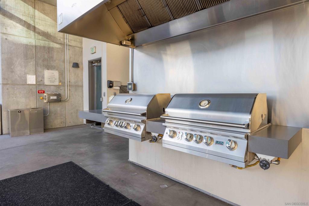 1050 Island Ave. 404