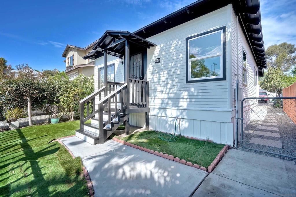 2548 Island Ave