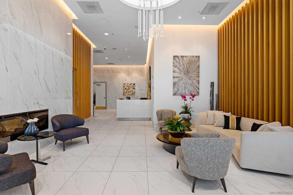 1262 Kettner Blvd 903