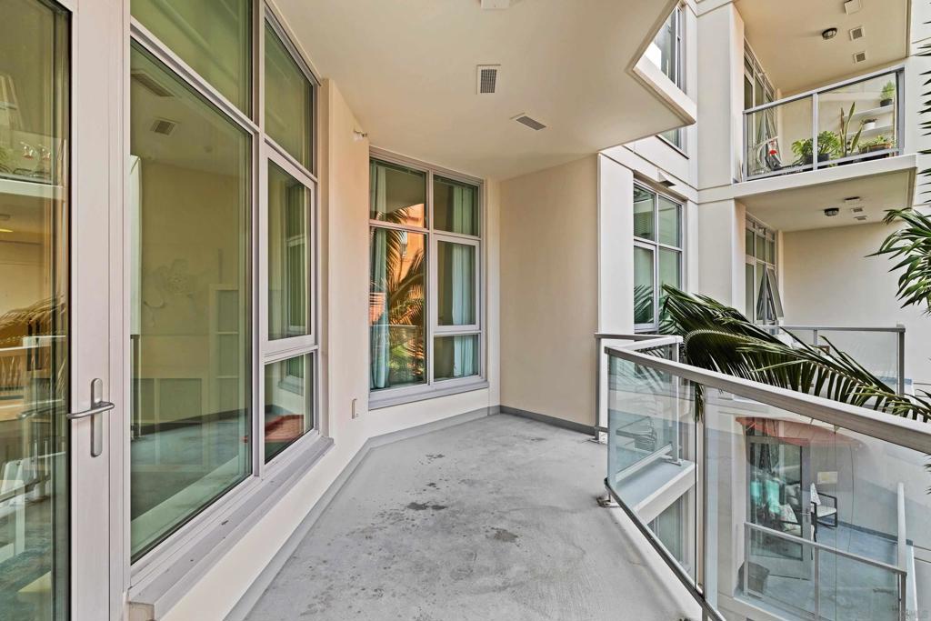 1431 Pacific Highway 519