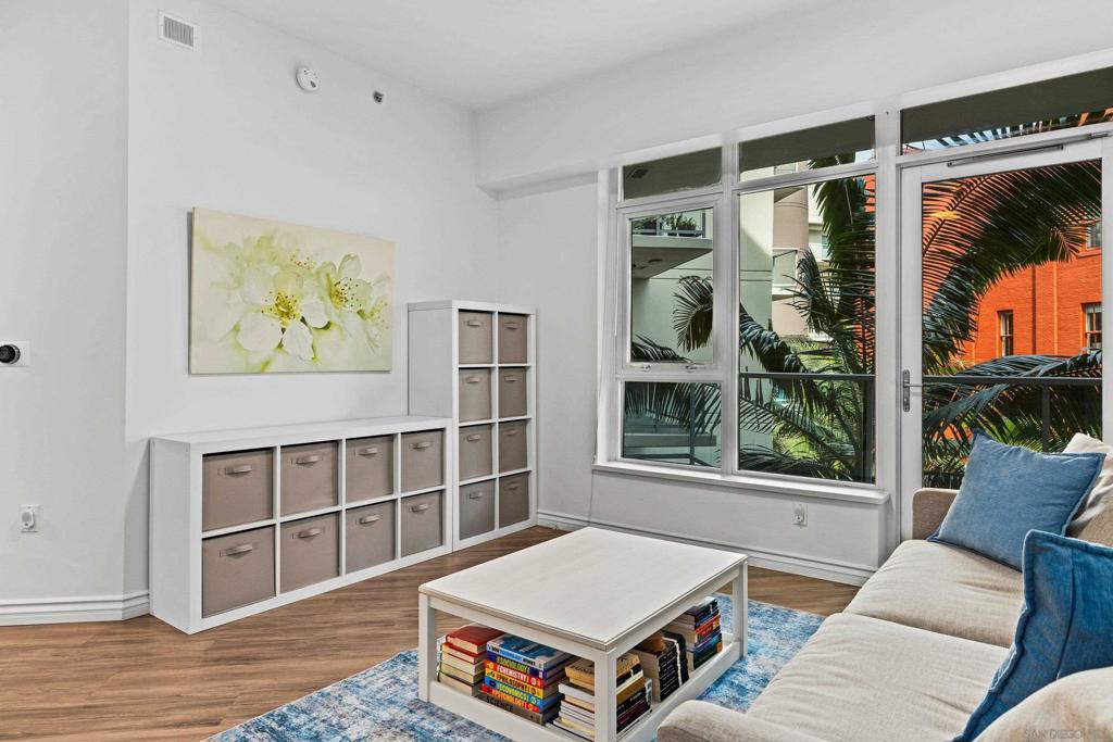 1431 Pacific Highway 519