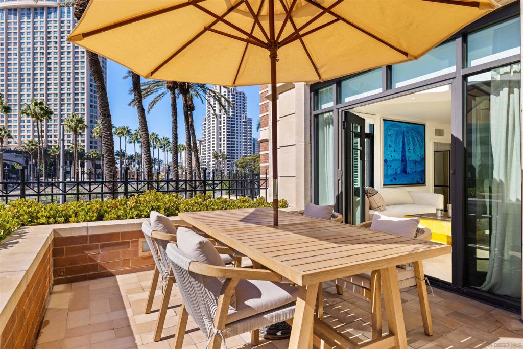 500 W Harbor Drive 136