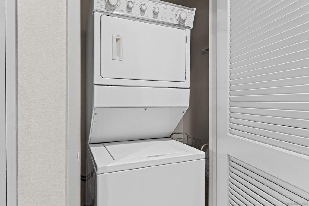 445 Island Avenue 404