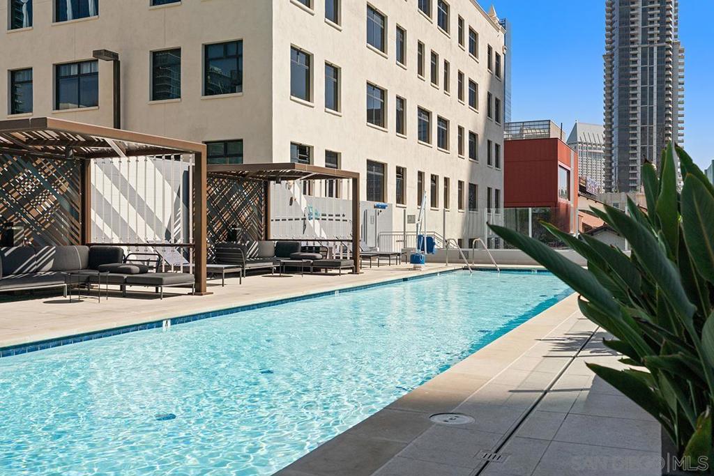 1262 Kettner Blvd 702