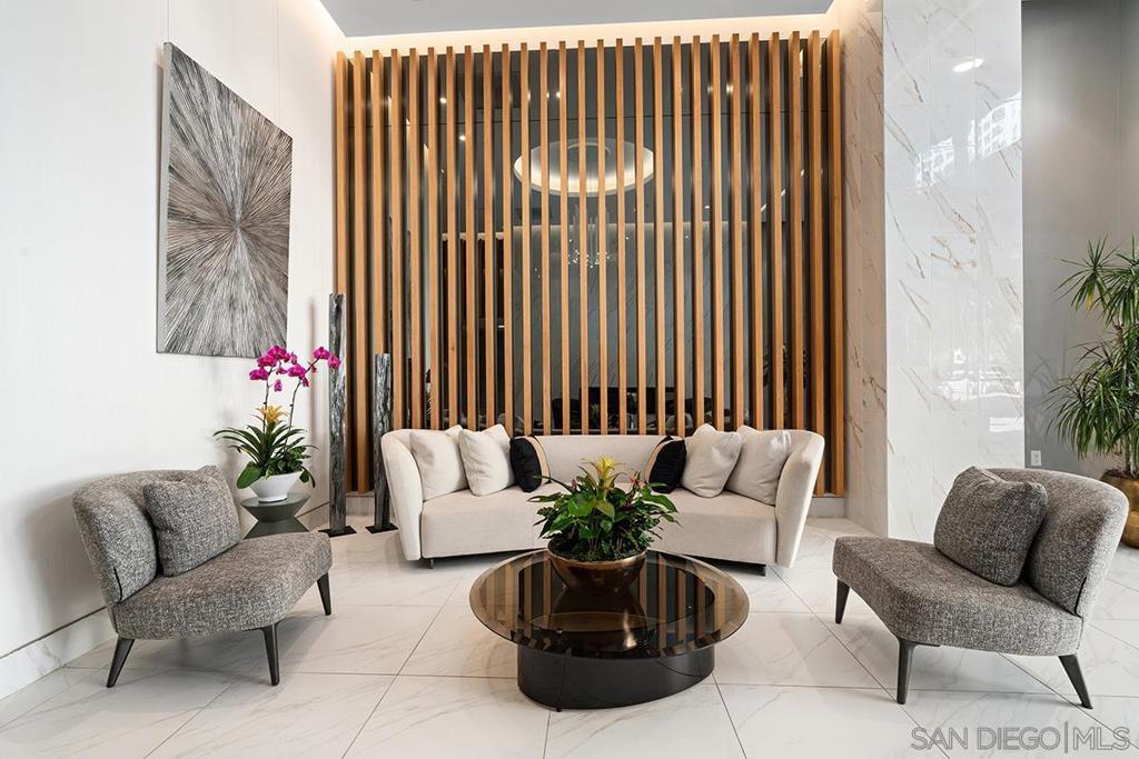 1262 Kettner Blvd 702