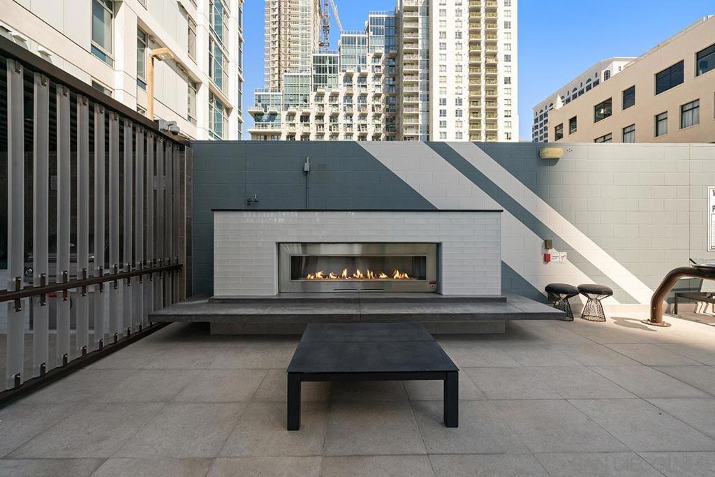 1262 Kettner Blvd 702