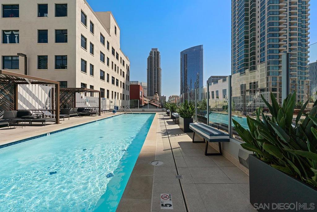 1262 Kettner Blvd 702