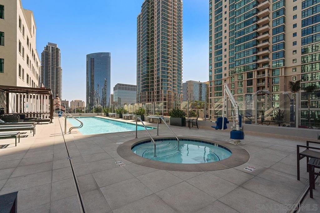 1262 Kettner Blvd 702