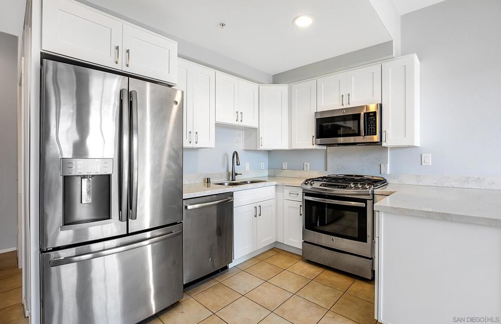 445 Island Ave 706