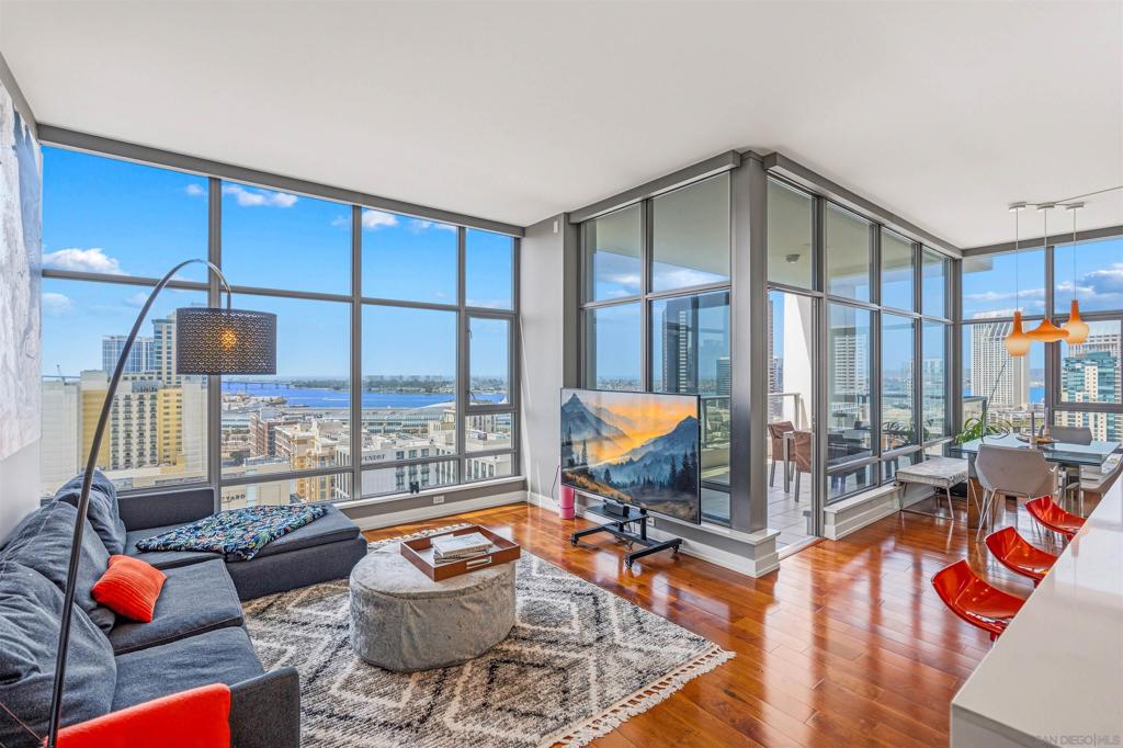 575 6th Ave 1805