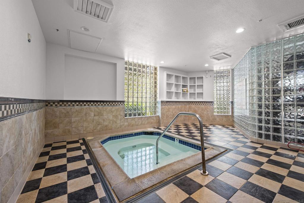 1400 Broadway 1305