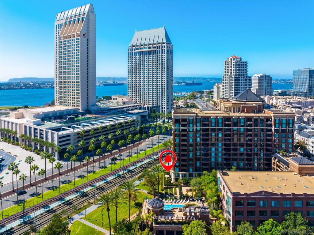 500 W Harbor Drive 136
