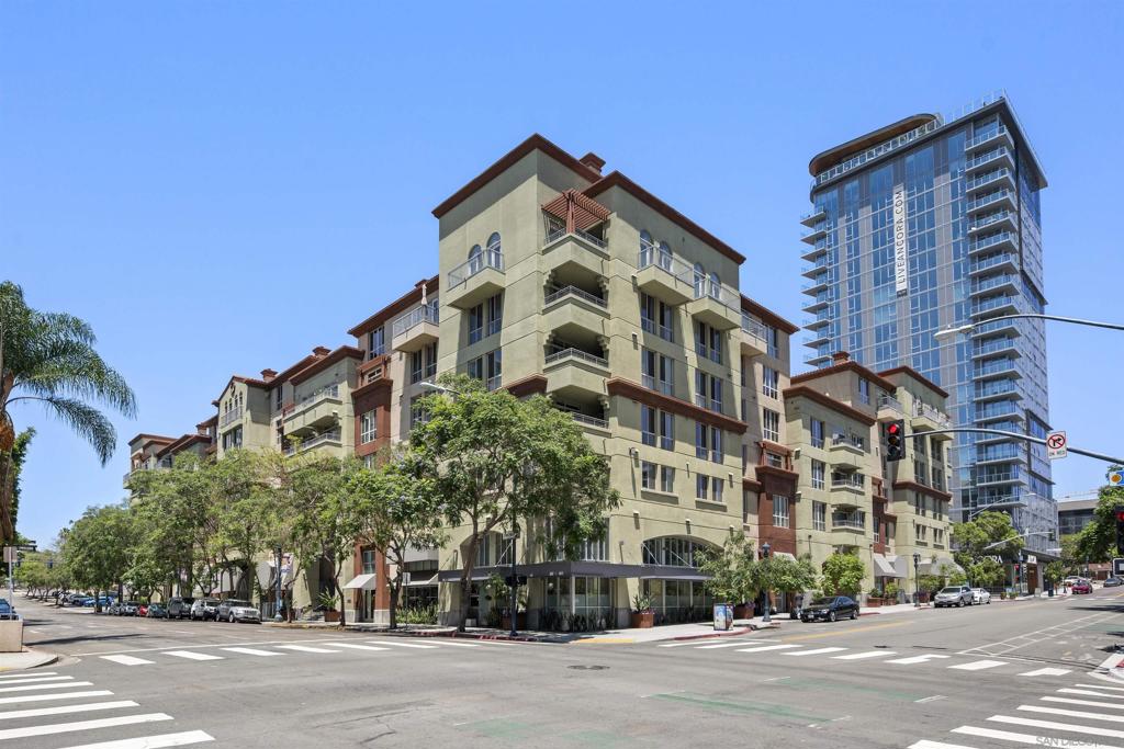 1501 Front St 633
