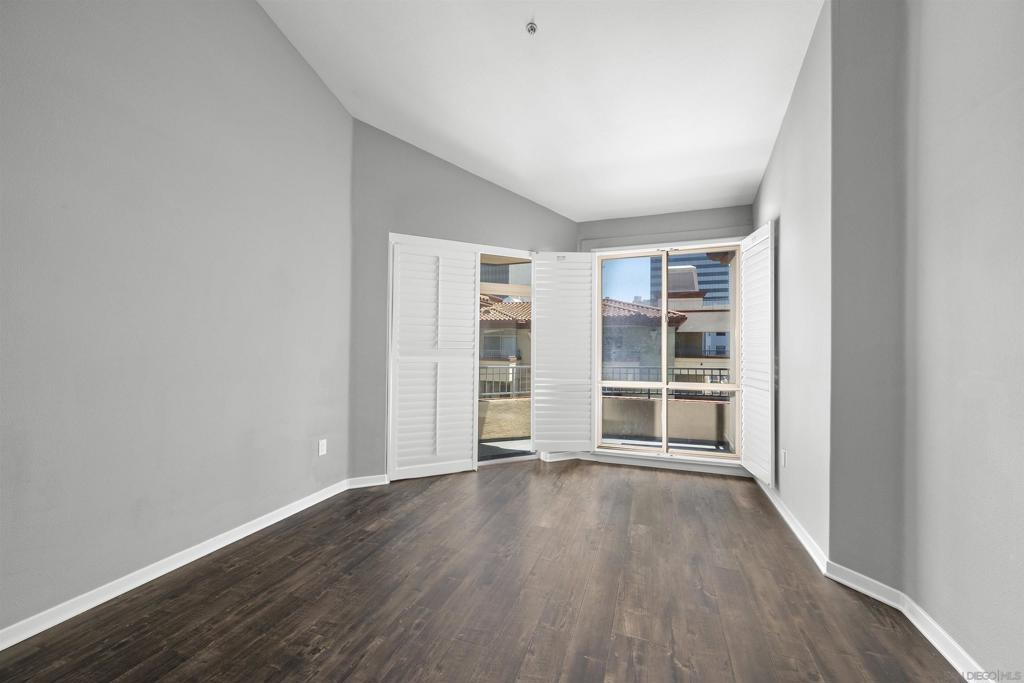 1501 Front St 633