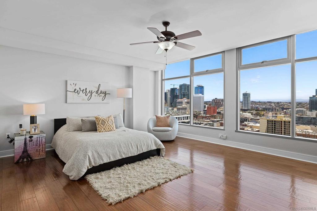 645 Front St 2008
