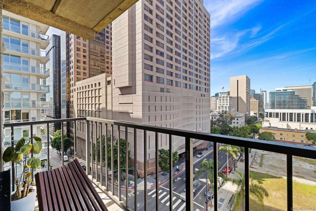 1333 8th Ave 705