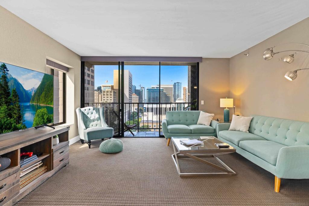 1333 8th Ave 705