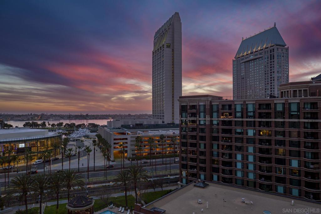 550 Front St 907