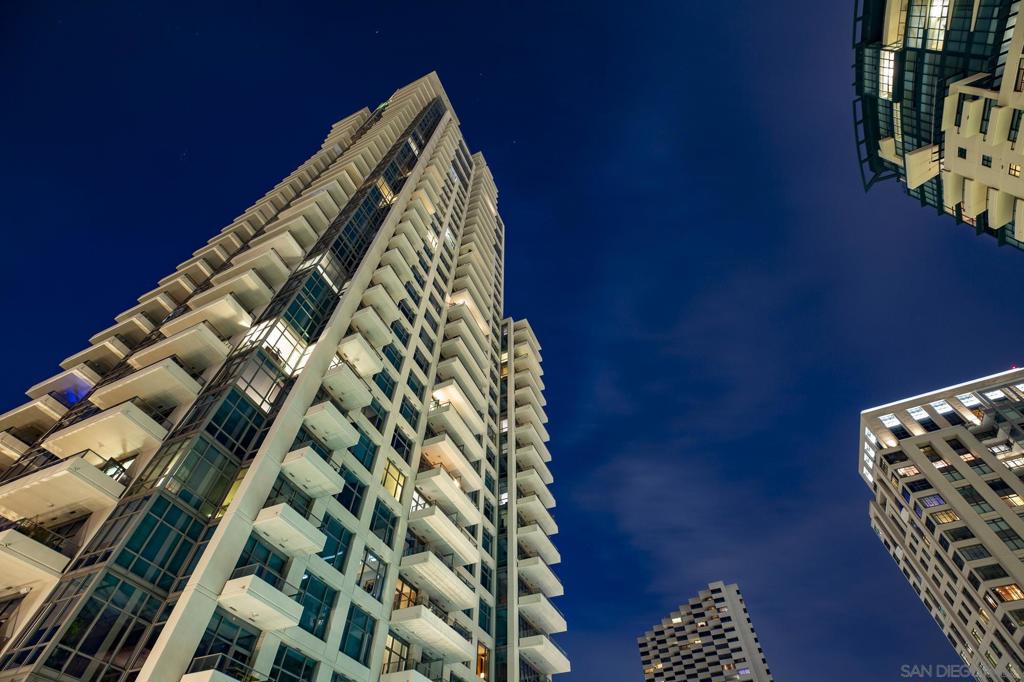550 Front St 907
