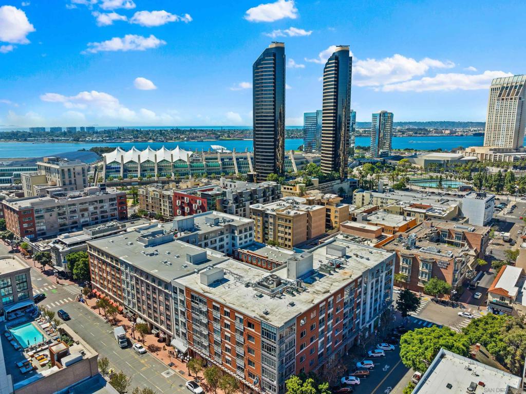 445 Island Ave 706