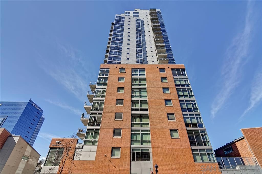 800 The Mark Ln 1807