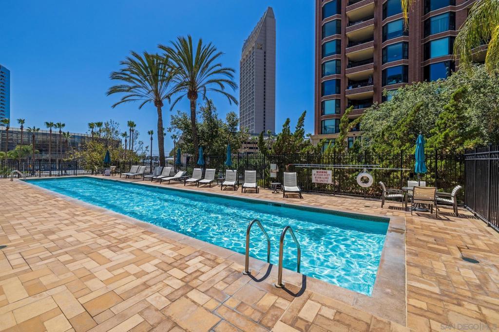500 W Harbor Drive 1013