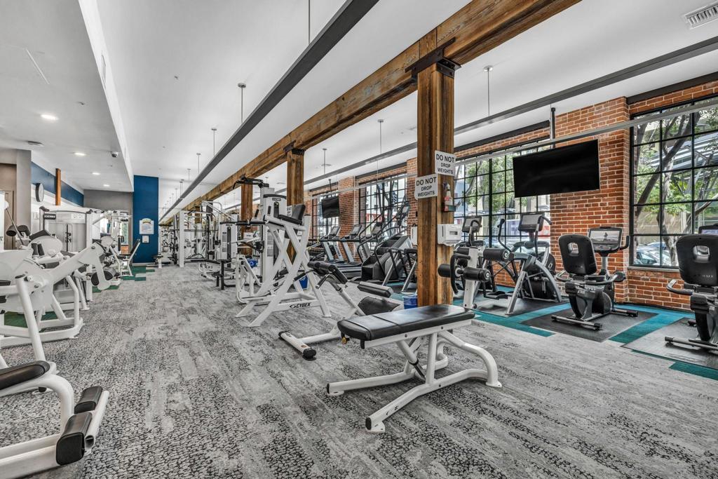 500 W Harbor Drive 1013
