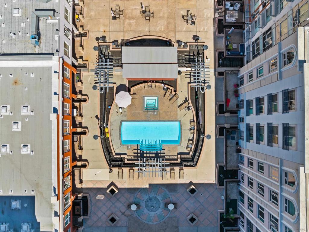 445 Island Avenue 307