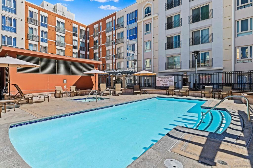 445 Island Avenue 307