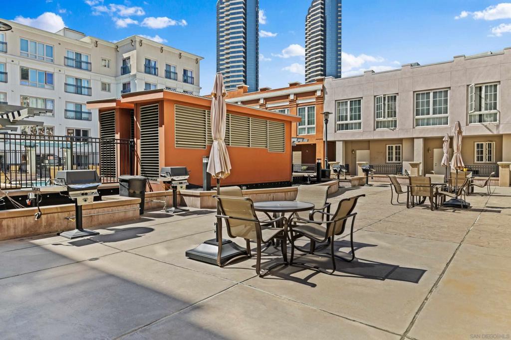 445 Island Avenue 307