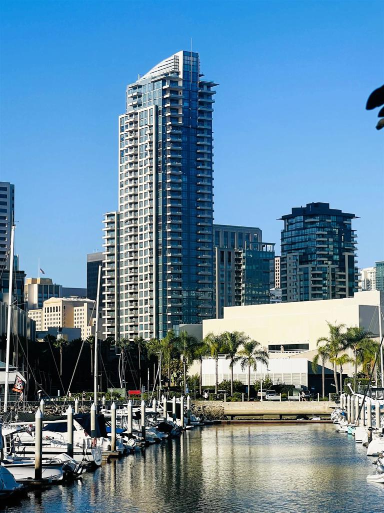550 Front St 1101
